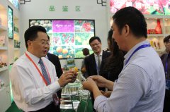 刘强市长高度重视任氏岩蜂产品发展